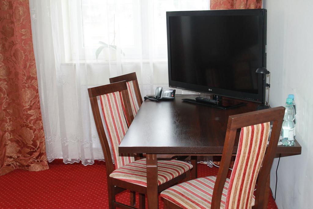 Hotel Kaprys Świdnik Zimmer foto